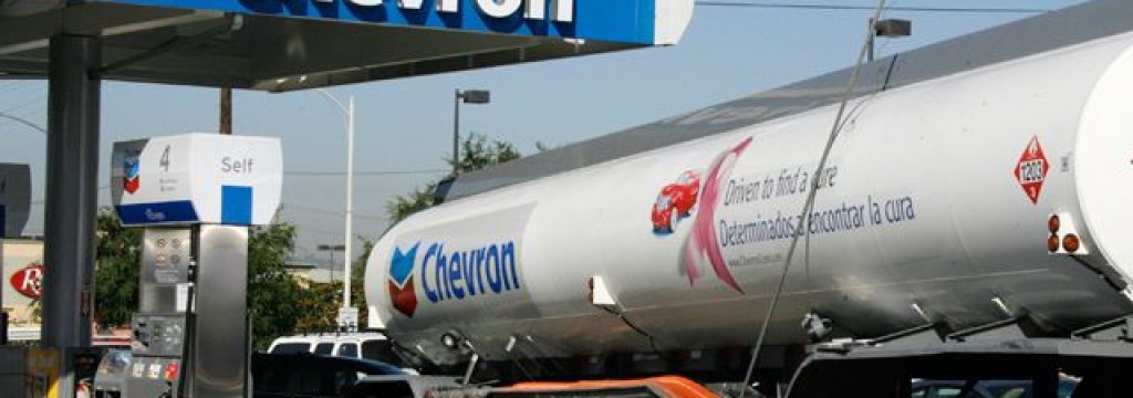Chevron-Gas-Station-Refilling-Truck