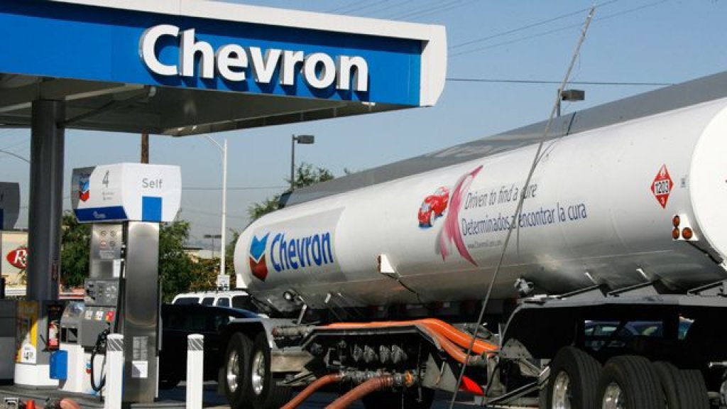 Chevron-Gas-Station-Refilling-Truck