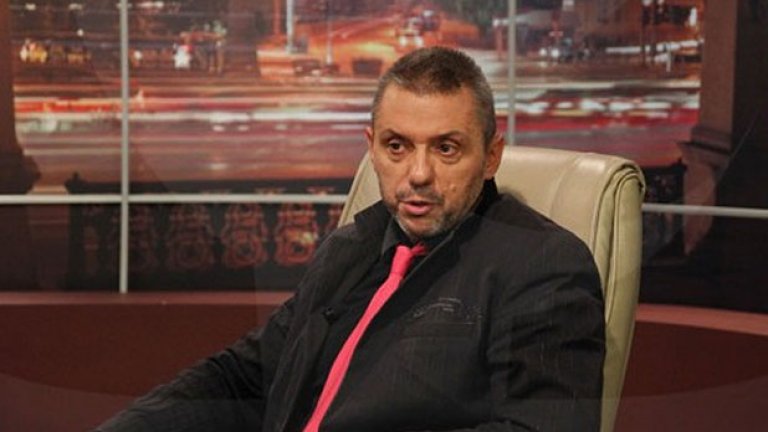 Крум Савов сяда в стола на Красимир Минев в bTV
