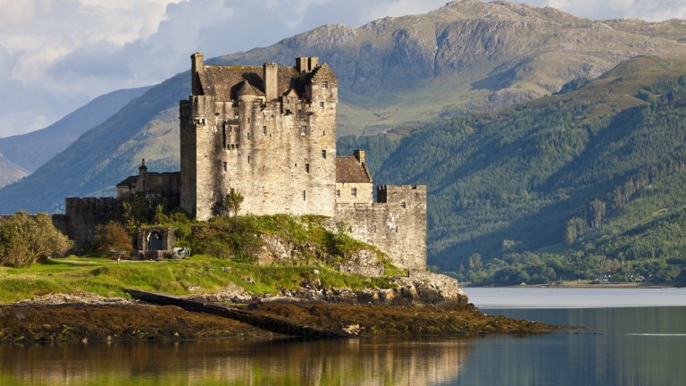 Те пазят много история и са неотменна част от пейзажа - вижте ги тук: