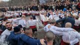 Ритуалът с мъжкото хоро в река Тунджа работи повече от добре