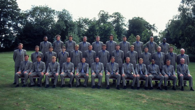 Фърдинанд попада в разширения състав на „трите лъва” за Световното първенство през 1998г., но не изиграва нито един мач във Франция.