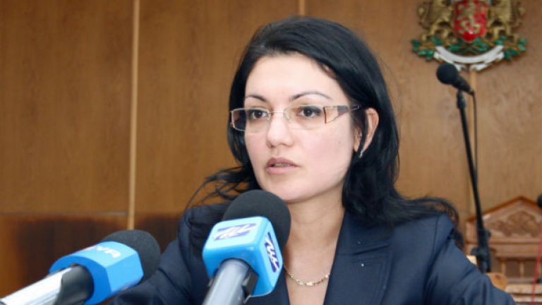 Ася Петрова поема Върховната административна прокуратура