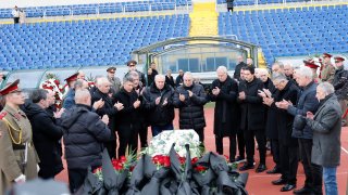 Хиляди изпратиха Димитър Пенев на "Васил Левски"