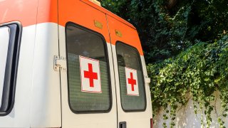 С баба му пресичали на червен светофар в Бургас (снимката е илюстративна)