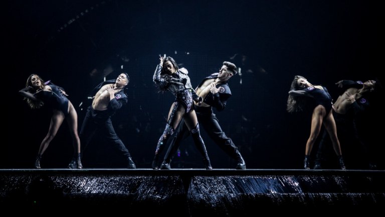 Представителката на Испания - Шанел, също успя да грабне много от гласовете с огненото си изпълнение.