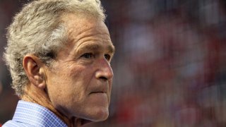 Буш: Светът е по-добро място без Саддам Хюсеин...