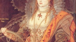 696px-Elizabeth_I_Rainbow_Portrait