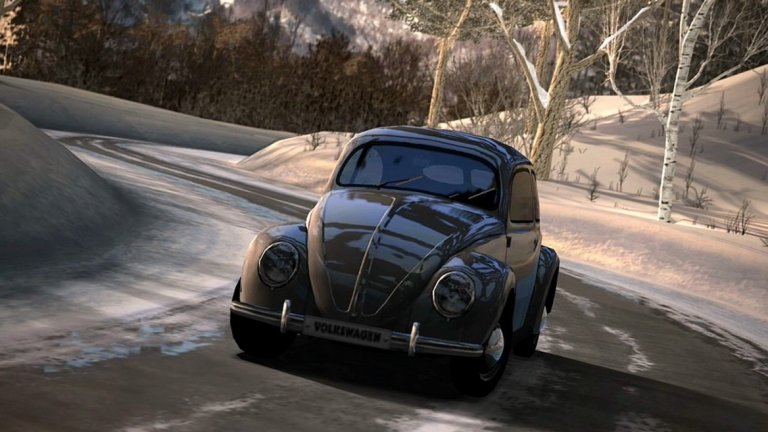 Gran Turismo 8
Серията Gran Turismo е може би най-важната за Sony. Това може да звучи странно, но става въпрос за най-продаваната серия на Sony в историята на PlayStation. Още от ерата на PS1, игрите Gran Turismo са сред най-продаваните за всяко поколение хардуер. Но също така е справедливо да се каже, че последните две части от серията бяха малко разочароващи. Най-новата Gran Turismo Sport страда от липса на достатъчно съдържание и омразни микротранзакции.
Затова PS5 е фантастична възможност за франчайз като Gran Turismo да направи силно завръщане. Ако Polyphony Digital може да разполага с Gran Turismo 8 готова за излизането на новата конзола, трудно е да се подчертае колко голяма ще бъде тази двойна премиера. Японското студио работи бавно и методично и за това поколение направи само една игра (при две за всички предишни), така че очевидно ресурсите му са съсредоточени върху next-gen версия.