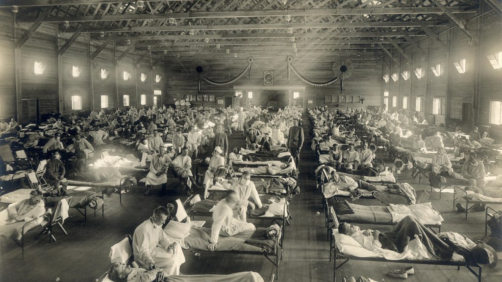 1280px-Emergency_hospital_during_Influenza_epidemic,_Camp_Funston,_Kansas_-_NCP_1603