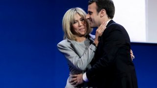 Мерим години, както мерим колко брашно да сложим в кекса. А животът рядко се случва по рецепта и по-често импровизира.