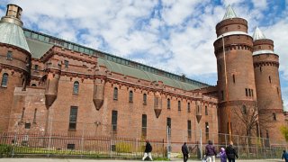 20120412Bronx+Kingsbridge+Armory_ChasteenIMG_7446