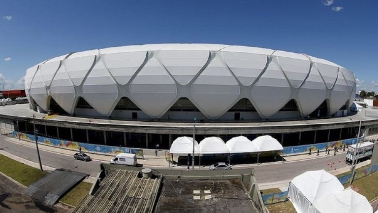 15.	Всички стадиони изглеждат еднакво
Подобно на стадионите извън големите градове в Англия, съоръженията в Бразилия са лишени от най-малка доза идентичност, за съжаление.