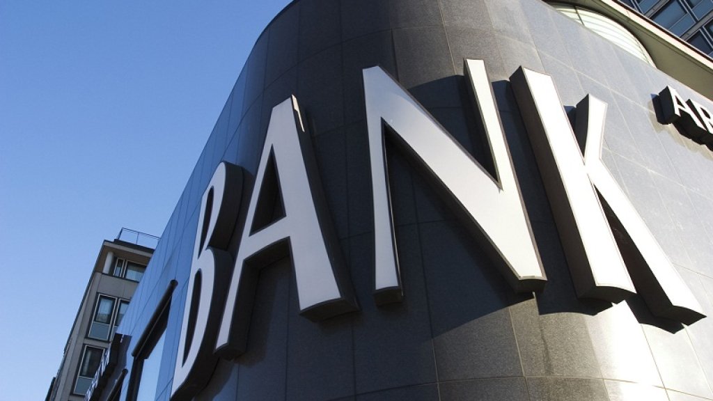 Bank-sign-3