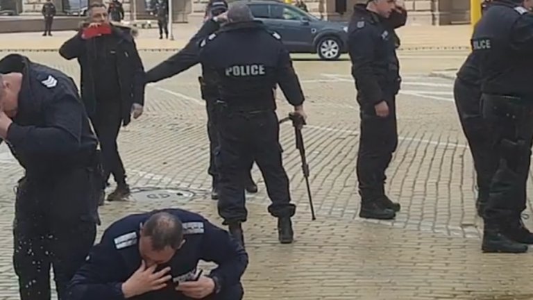 Според бившия гл. секретар на МВР проф. Николай Радулов е притеснителна самата употреба на газа в случая