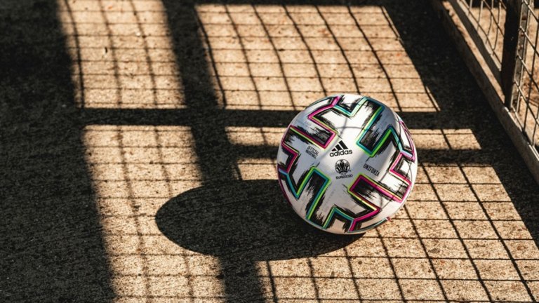 Показаха Uniforia - топката за Евро 2020