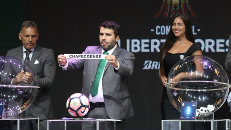 Като шампион на Копа Судамерикана, Чапекоензе участва в жребия за Копа Америка и попадна в група 7 с уругвайския Насионал, аржентинския Ланус и венецуелския Сулия.

