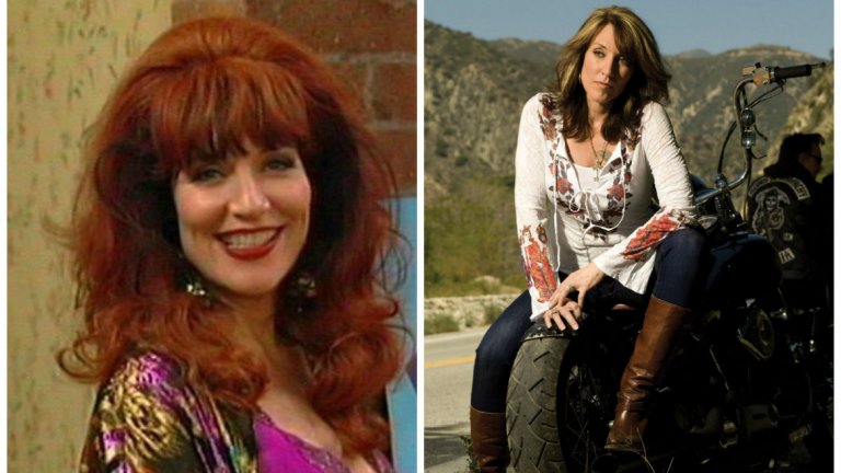 Кейти Сегал - от Пеги Бънди до рокерска кралица
Няма как да не помните Пеги Бънди от женени с деца - тази култова комедия от края на 80-те, която у нас е въртяна толкова пъти, че човек лесно може да запомни всичките й епизоди. Е, представете си тази обикновена домакиня като манипулативна и подмолна рокерска кралица, жена на шефа на клуба, който се занимава с трафик на оръжия. Кариерата на Кейти Сейгъл преминава през няколко ситкома, но най-специфичната и отдалечена нейна роля от този жанр е на Джема Телър Мороу в "Синовете на Анархията".