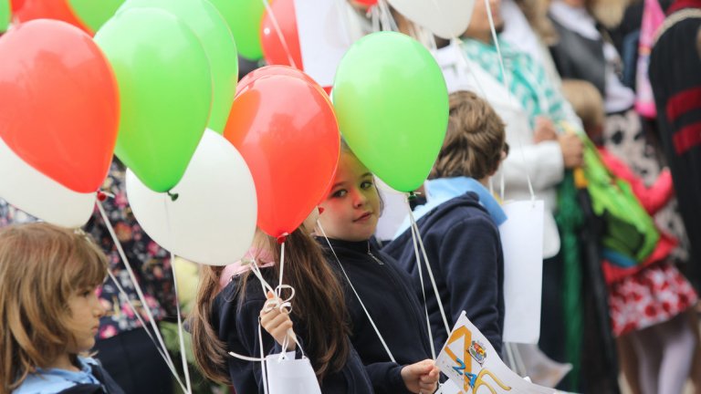 Писменост - добре, но с каква култура можем да се похвалим около 24 май?