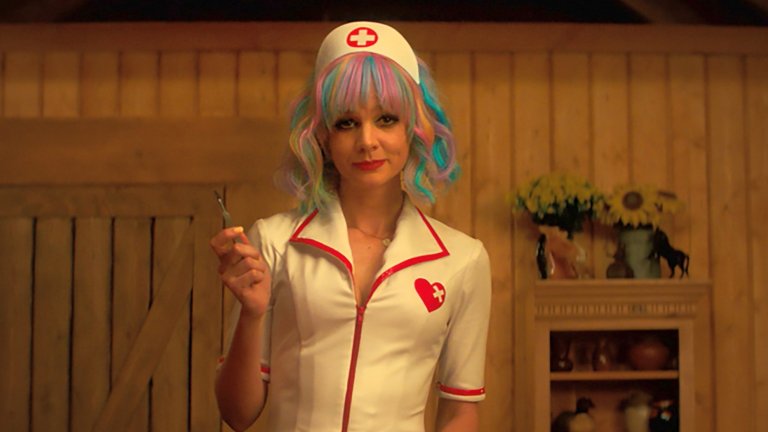 "Момиче с потенциал" (Promising Young Woman)
Кога: 28 май
Къде: кината
Номинираният за 5 награди "Оскар" и спечелил една - за най-добър оригинален сценарий - филм ще обиколи по-масово кината у нас през май. Кери Мълиган е в ролята на Каси Томас, 30-годишна жена, живееща с родителите си, която има една цел - да поставя мъжете на мястото им. Заради това, че преди година най-добрата ѝ приятелка е била изнасилена, Каси прекарва вечерите си като се прави на пияна в барове, а когато разгонени мъже се опитат да се възползват от нея, разбива мечтите им. Но един ден се появява възможност за най-върховното отмъщение и Каси не смята да го пропуска.