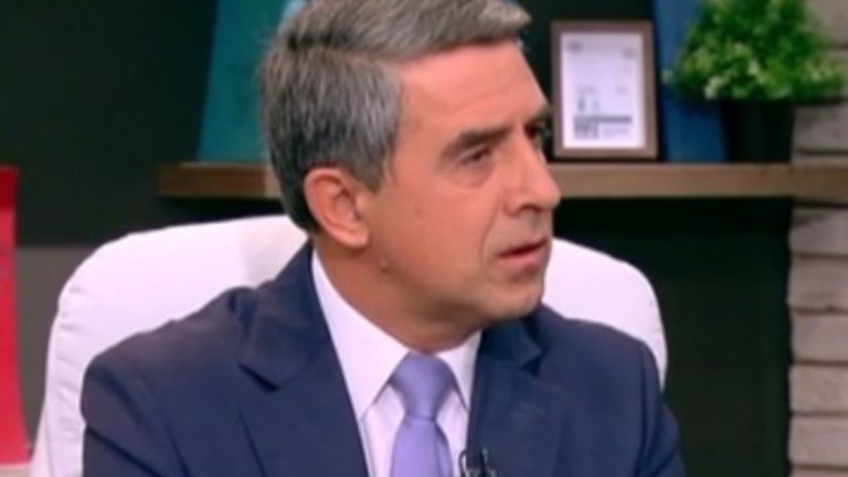 Според него един държавен глава не може да разделя по такъв начин нацията