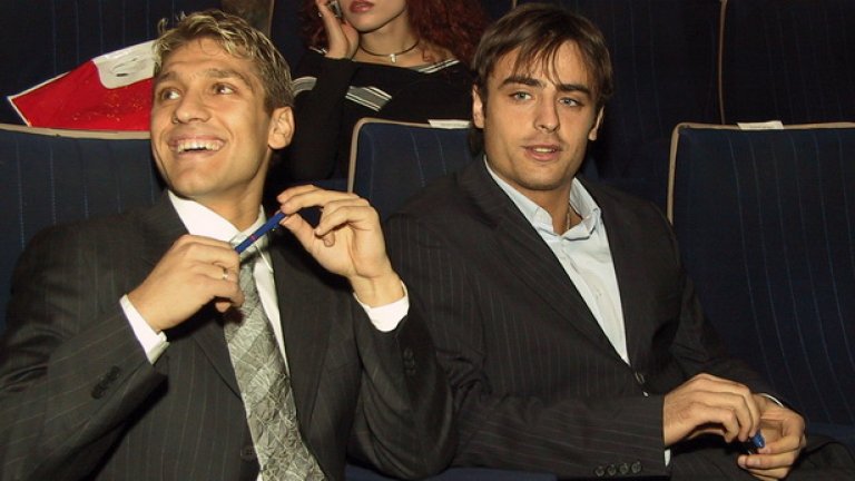 Когато бяха млади, теглеха националния отбор напред. Но вече не са футболисти и им се отваря възможност да се докажат и като ръководители. Въпросът е дали искат...