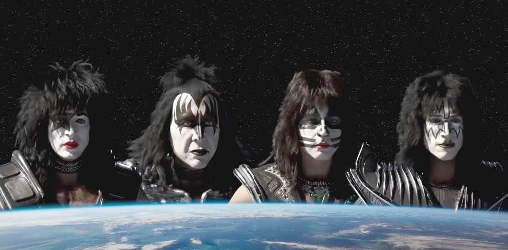 "Три концерта за една вечер на различни места": Алчността на Kiss и противоречивият път към музикалното безсмъртие