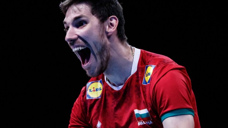 България тръгна ударно на Евроволей с чиста победа