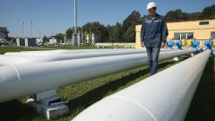 "Газпром": Преустановяваме доставките на газ за Полша и България