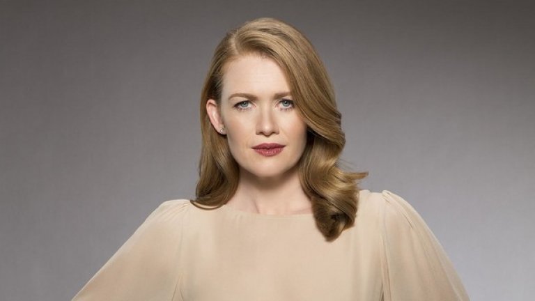 The Catch започва на 24 март по ABC
Шонда Раймс продължава серията си от хитови сериали. The Catch е създаден от автора на „Ханибал“ Дженифър Шур с Мирей Инос (The Killing) в главната роля. Сюжетът се завърта около разследване за измама, но в типичния за Шонда Раймс стил, има редица обрати.
