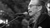 2560px-DaveWalker-Bozeman-SLAMFest