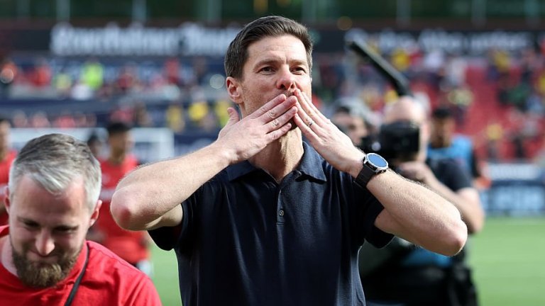 Реал дава трима нови защитници и халф на Алонсо