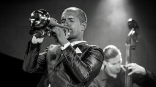 Когато джазът е от Дубай, а пианото и тромпетът – от България