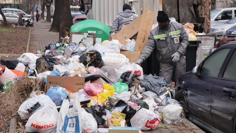 Според тях битката с мафията за боклука е приключила с триумф за мафията