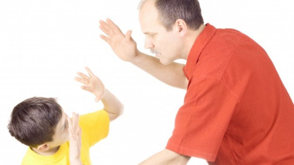 842-spanking shutterstock_48561964_960_539