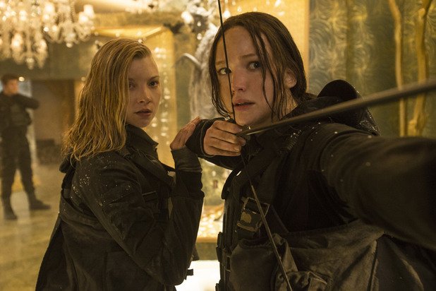 "Игрите на глада" (Тhe Hunger Games: Mockingjay Part 2) е сред най-издържаните фактологично филми - само с 2 грешки