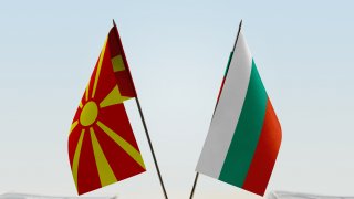 Какво всъщност приеха депутатите по казуса и къде общите приказки и реалността се разминават