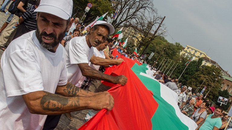 И етническите малцинства у нас подкрепят властта, Орешарски и актуализацията на бюджет 2013