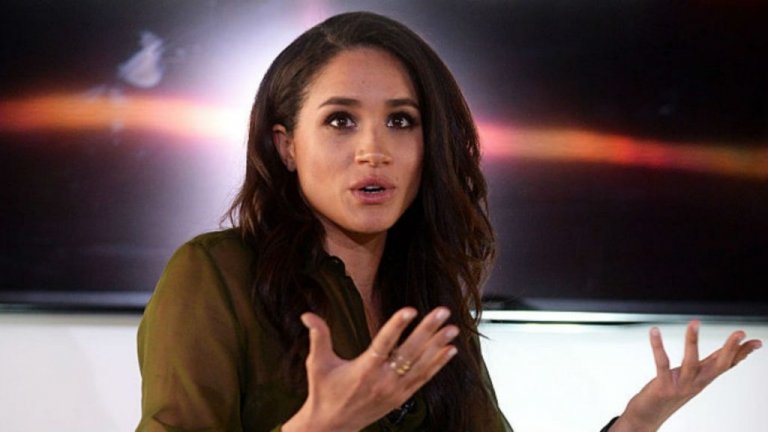 Упи Голдбърг отговаря на Меган Маркъл, която е била асистентка в "Сделка или не"