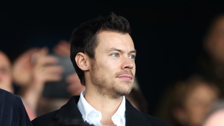 Хари Стайлс 
Хари и Тейлър се запознават през март 2012 г. на наградите Kids' Choice Awards и малко след това стават двойка. Двамата се разделят в началото на 2013 г. и според много от феновете ѝ на тази връзка са посветени песните Style и Out of the Woods.