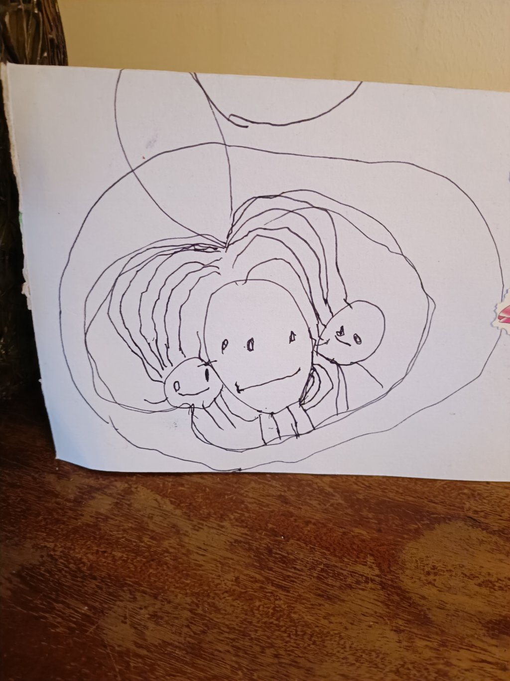 Какво ни казват детските рисунки (и защо е по-добре да не питаме)