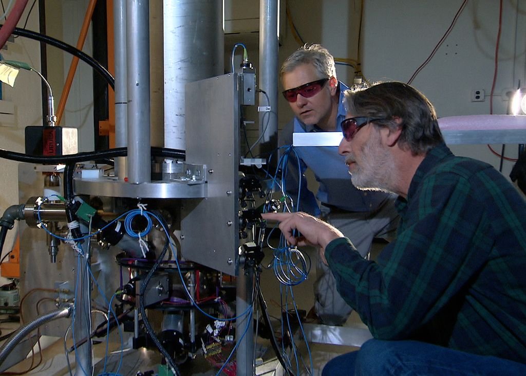 NIST-F2_cesium_fountain_atomic_clock
