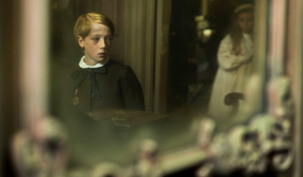 \"The Little Stranger\" (премиера: 31 август)
Първият филм на Лени Ейбрахамсън след „Стаята” (който беше смазващо добър) е с участието на Донал Глийсън. Действието се развива през 1947 г., а той е доктор, който открива свръхестествена енергия в имени