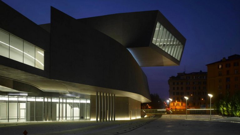 С кодовото име "MAXXI" е назована сградата на Музея за изкуството на 21 век в Рим, Италия