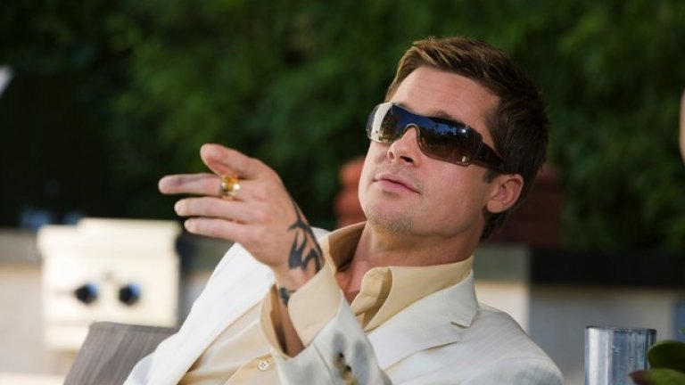 "Бандата на Оушън 3" (Ocean's Thirteen, 2007)
Пит отново е част от бандата на Дани Оушън (Джордж Клууни) в сценарии, в който участва и Ал Пачино като собственик на казино. В компанията на най-добрите актьори на Холивуд Пит се справя супер - 85.83 точки от 100 възможни.