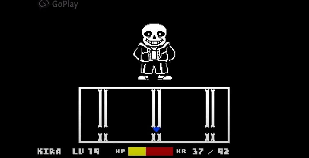 Sans - Undertale
Undertale сама по себе си е изключително нестандартна игра, която ви среща с различни босове в зависимост от различните ви решения в нейния ход. Ако решите да преследвате всяко едно чудовище в подземния свят, то играта ще ви срещне със скелета Sans, а битката с него се превръща в една супер забавна поредица от мини игри. Но това е само, ако успеете да оцелеете след неговите първи атаки. Като се прибави и страхотната музика за фон, финалната битка със Sans става еднно наистина запомнящо се преживяване в класическа 2D игра.