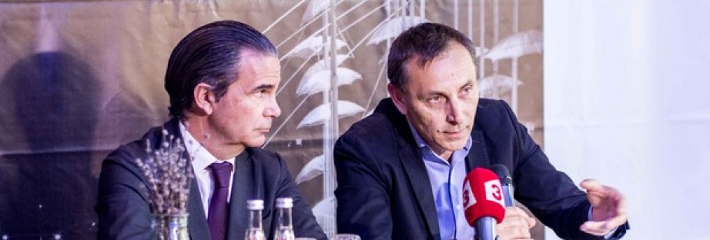 Mediamixx 2016: медии, златни чадъри и узо