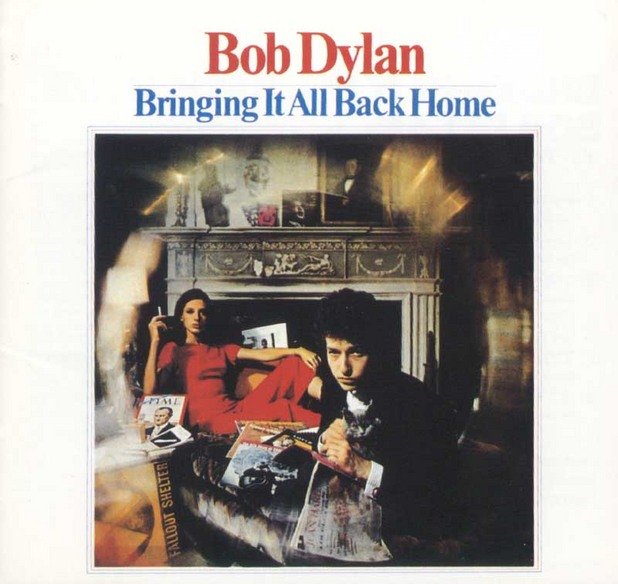 Боб Дилън – Bringing It All Back Home (1965)

Още едно изключение за велик музикант, преоткрил напълно себе си множество пъти в своята кариера. Bringing It All Back Home съдържа неговите първи записи с електрически инструменти и представлява не просто рокендрол, а рокендрол, измайсторен от най-напредничавия фолк музикант на Америка – в което всъщност е непреходността на албума.

Bringing It All Back Home е описван като някакъв вид предвестник на рапа и хип-хопа, а в текстовете на песните Дилън разгръща целия си диапазон и показва не просто, че рок лириките могат да бъдат поезия – а че те могат да бъдат и всичко останало, което човешкото въображение обхваща.
