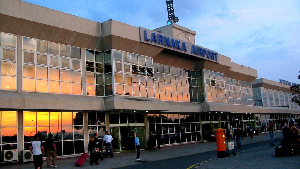 Larnaca_airport
