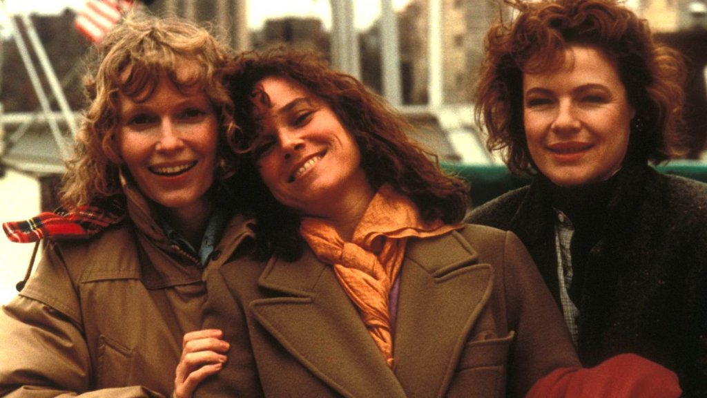 Хана и нейните сестри (1986 г.) е филм с наситена чеховска атмосфера, който се развива около темата за смъртта като мрачен и неизбежен факт